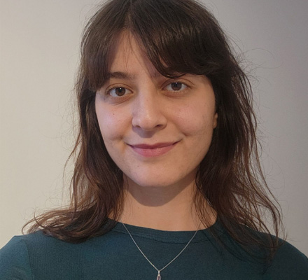 Esin Bahar Akçay
